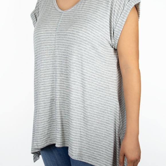 Paisley Raye Tulip Tee - Picture 2 of 3